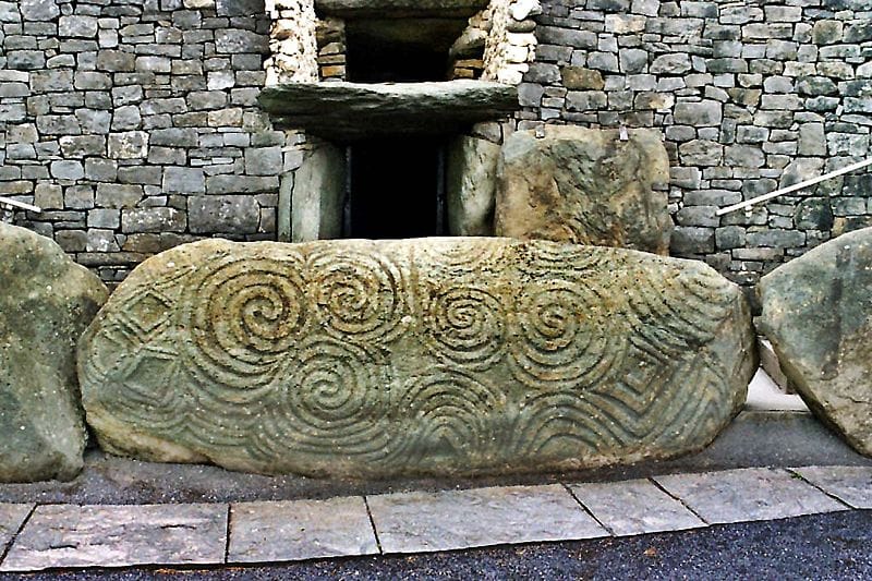Newgrange_Ireland
